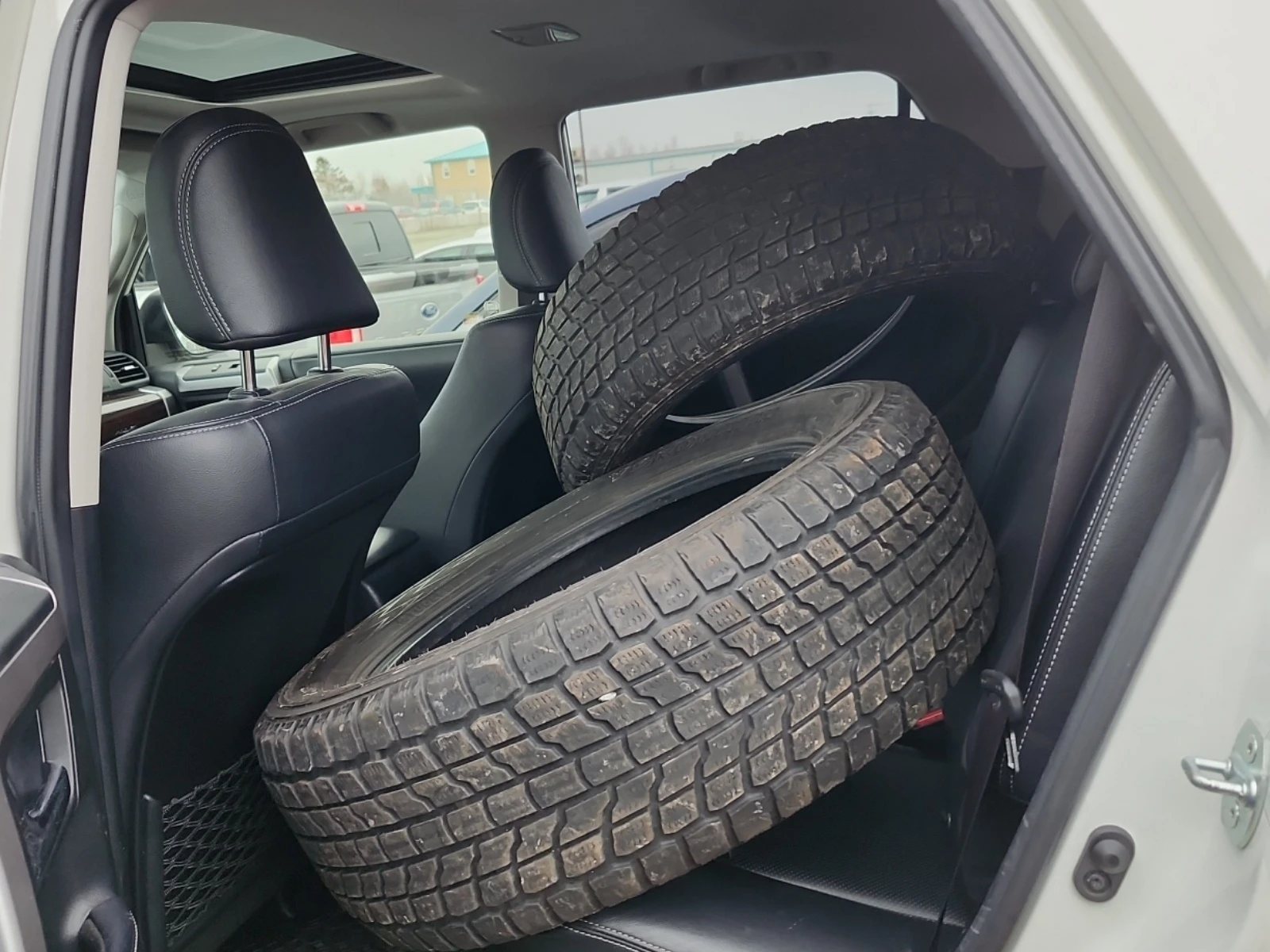 Toyota 4runner LIMITED 4WD * * CARFAX * * АВТО КРЕДИТ * * , снимка 11 - Автомобили и джипове - 54101094