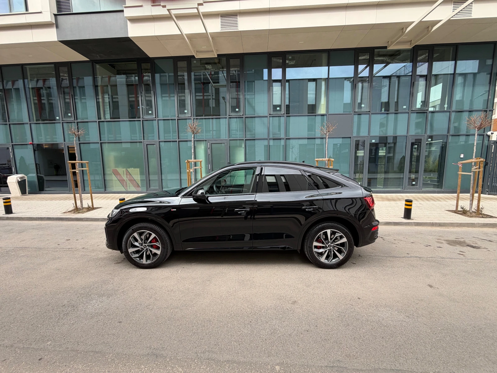 Audi Q5 В ГАРАНЦИЯ, снимка 3 - Автомобили и джипове - 54112257