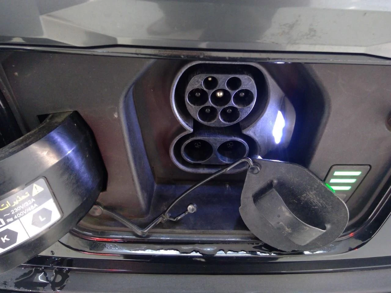 Kia Niro 65 kWh DynamicLine, снимка 14 - Автомобили и джипове - 54358382