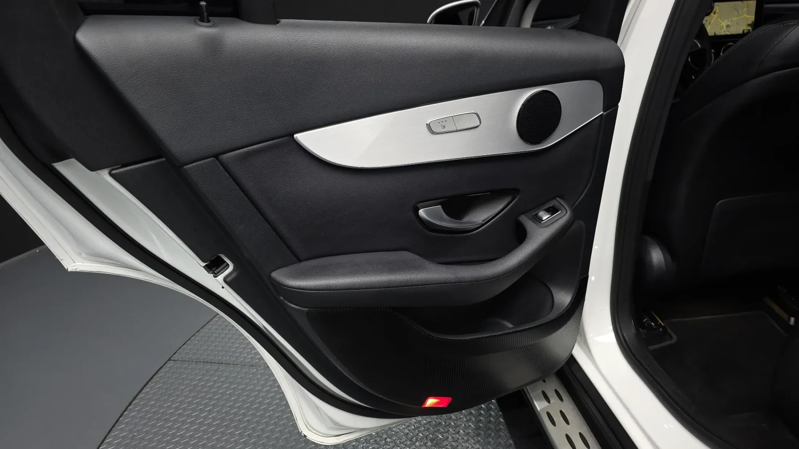 Mercedes-Benz GLC 350 GLC350e 4MATIC Premium | Mobile.bg � ����������� 14