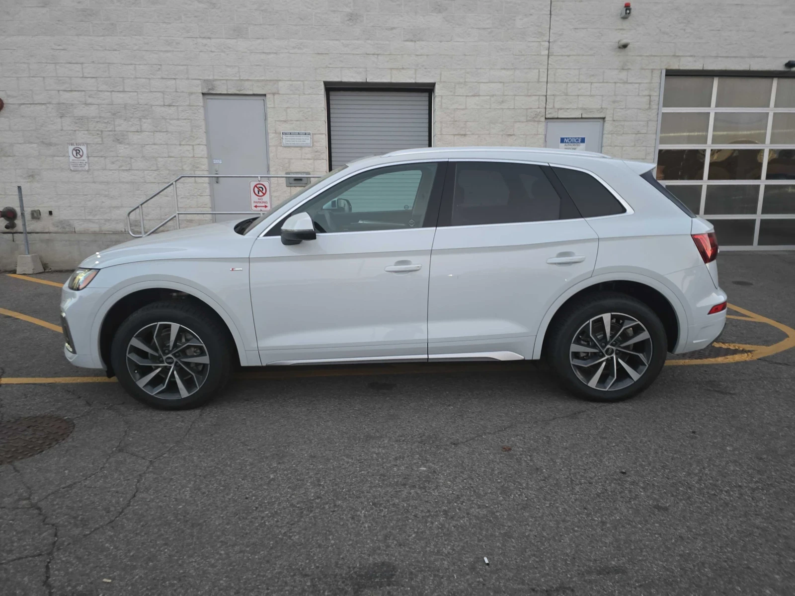 Audi Q5 TECHNIK * 2022 * S LINE * �������� * CARFAX *  | Mobile.bg � ����������� 3