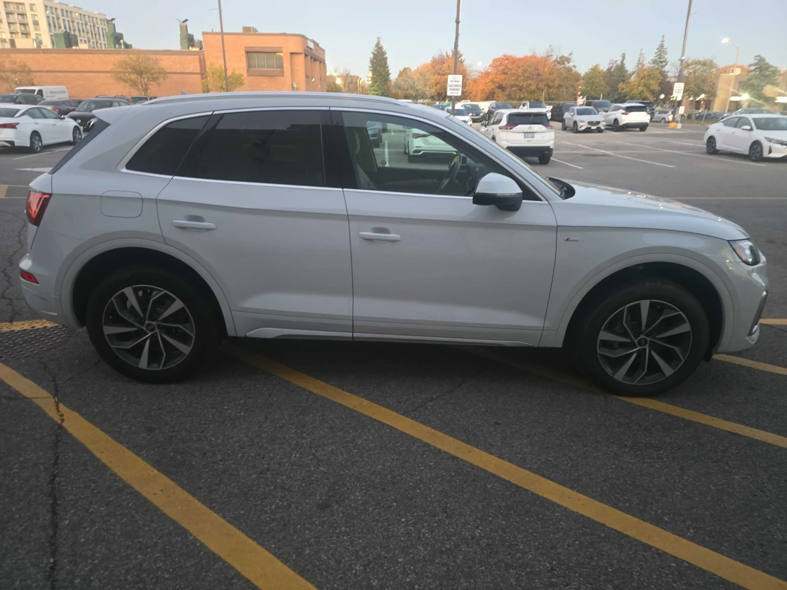 Audi Q5 TECHNIK * 2022 * S LINE * �������� * CARFAX *  | Mobile.bg � ����������� 4