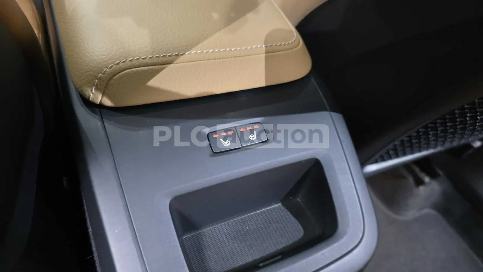 Volvo XC60 T5 MOMENTUM/HEAD UP/360CAM/PANORAMA/FULL, снимка 11 - Автомобили и джипове - 55237000