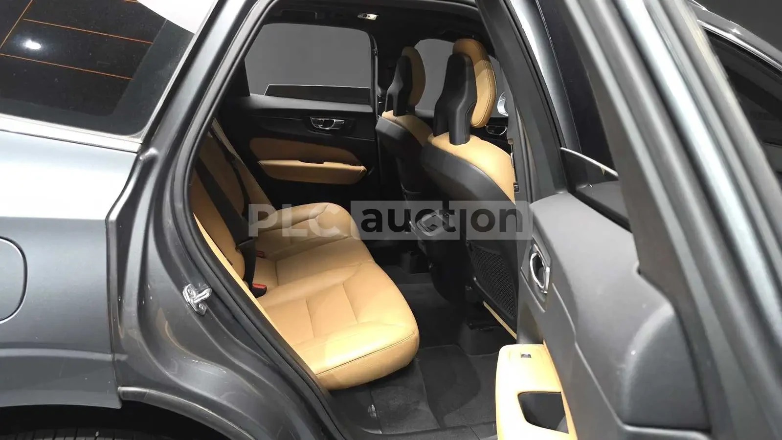 Volvo XC60 T5 MOMENTUM/HEAD UP/360CAM/PANORAMA/FULL, снимка 8 - Автомобили и джипове - 55237000
