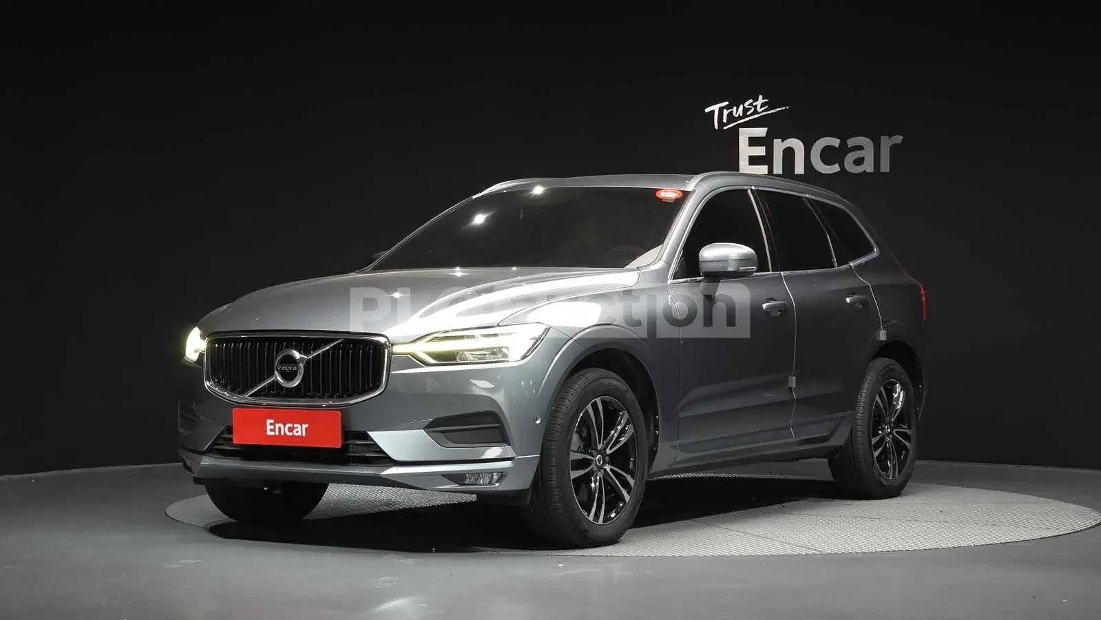 Volvo XC60 T5 MOMENTUM/HEAD UP/360CAM/PANORAMA/FULL