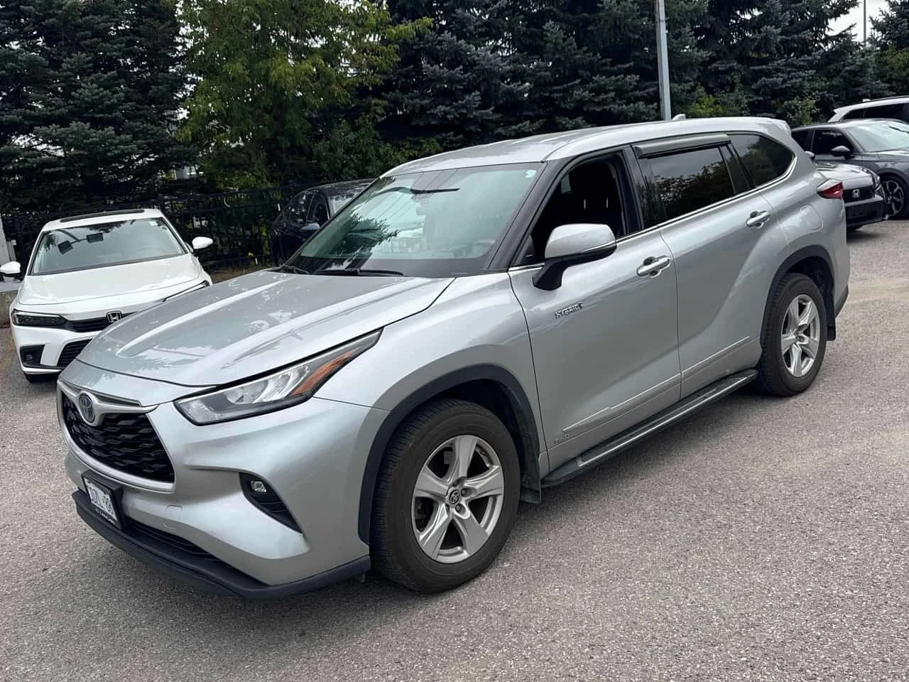 Toyota Highlander HYBRID LE * ГЛАВНО ПРЕДСТАВИТЕЛСТВО НА HONDA* 