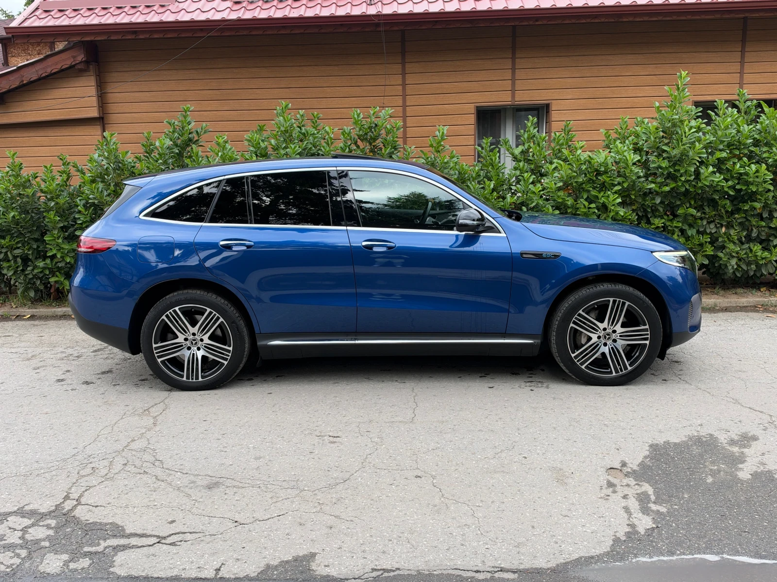 Mercedes-Benz EQC 400  4matic | 09.2022�.| 360 Camera | SOH 92.0%|  | Mobile.bg � ����������� 5