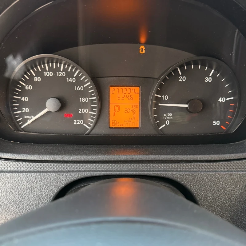 Mercedes-Benz Vito 113CDi-4X4-9Местен-Климатик, снимка 15 - Бусове и автобуси - 51587151