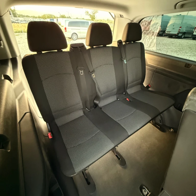 Mercedes-Benz Vito 113CDi-4X4-9Местен-Климатик, снимка 11 - Бусове и автобуси - 51587151