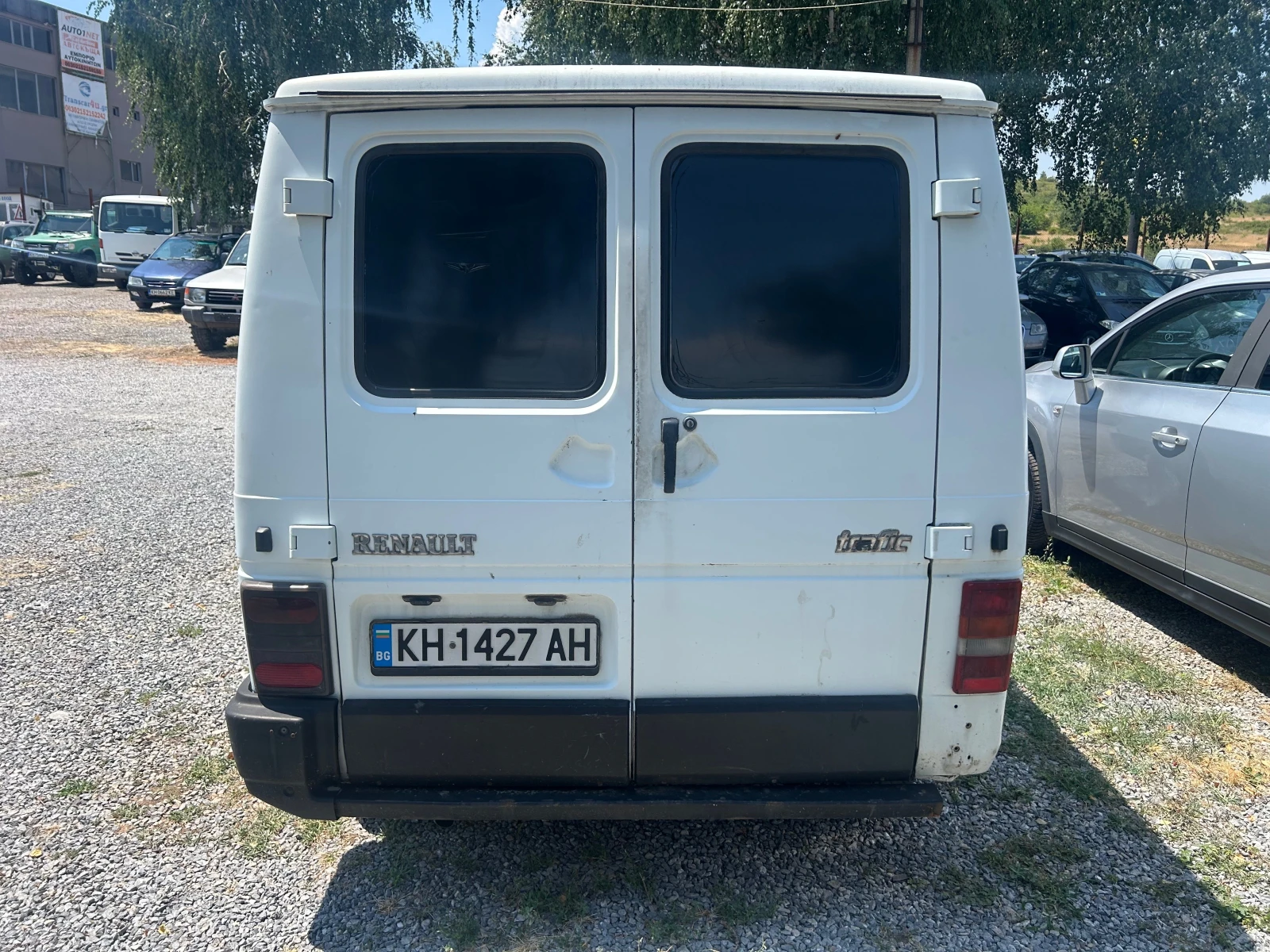 Renault Trafic 2.1 - изображение 5