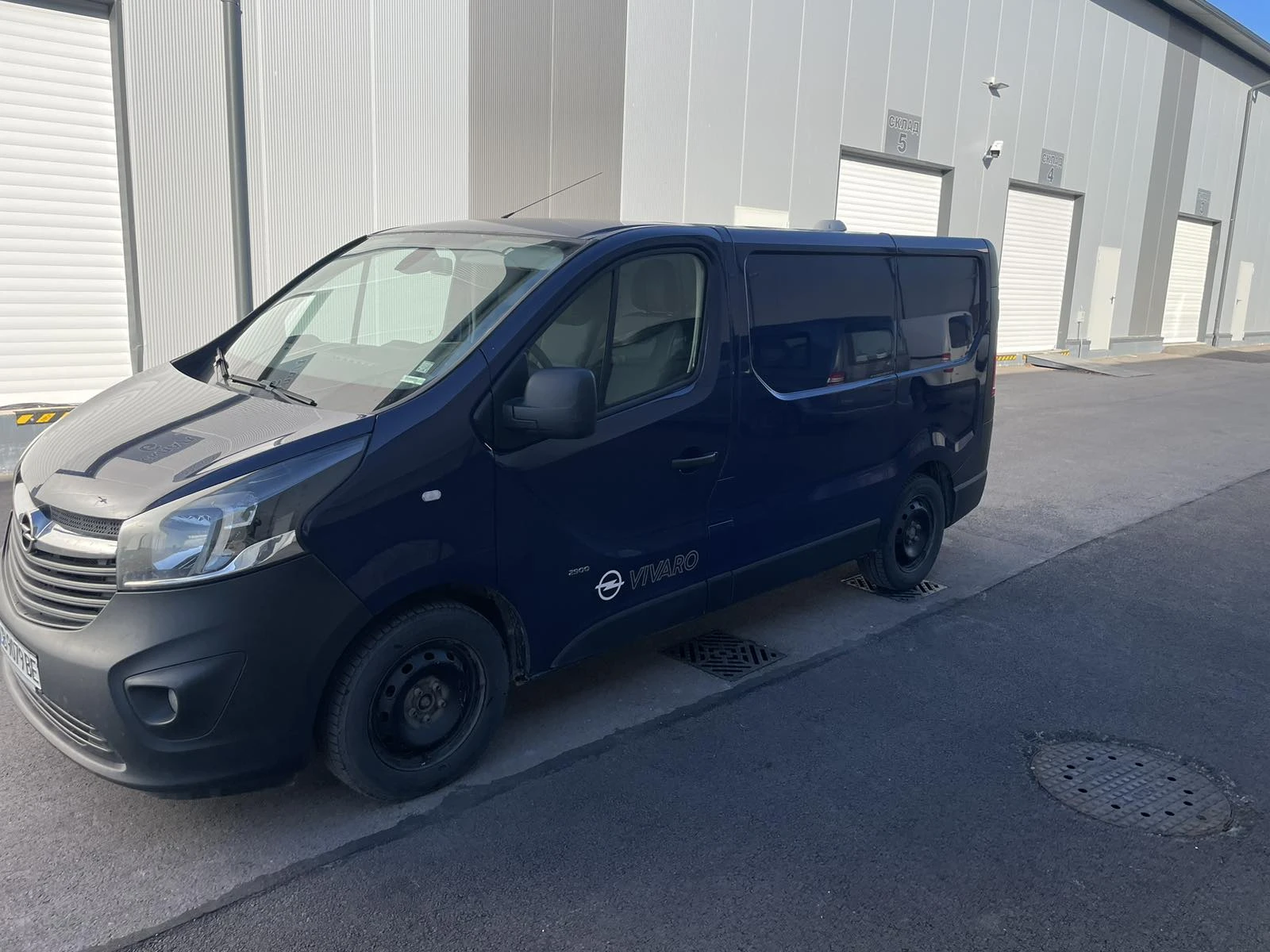 Opel Vivaro 1, 6 BITURBO, снимка 4 - Бусове и автобуси - 54353244