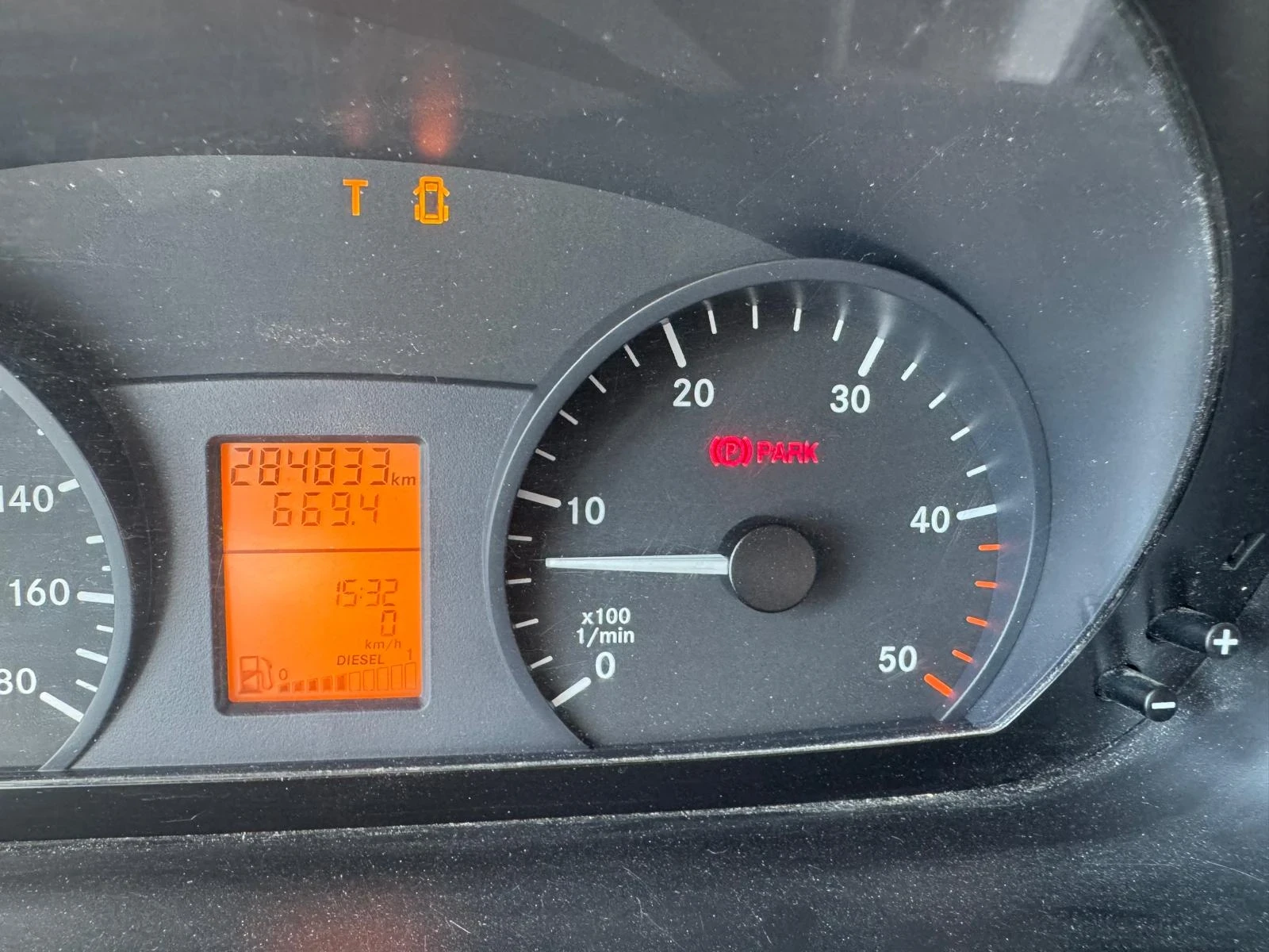 Mercedes-Benz Sprinter 519 * 3.5тона* 4.50м.* БОРД* КЛИМА* ШВЕЙЦАРИЯ* , снимка 12 - Бусове и автобуси - 55083754
