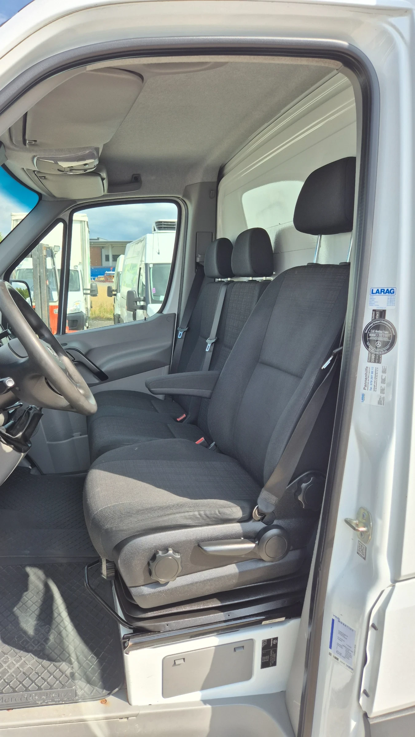 Mercedes-Benz Sprinter 519 * 3.5тона* 4.50м.* БОРД* КЛИМА* ШВЕЙЦАРИЯ* , снимка 12 - Бусове и автобуси - 55083754