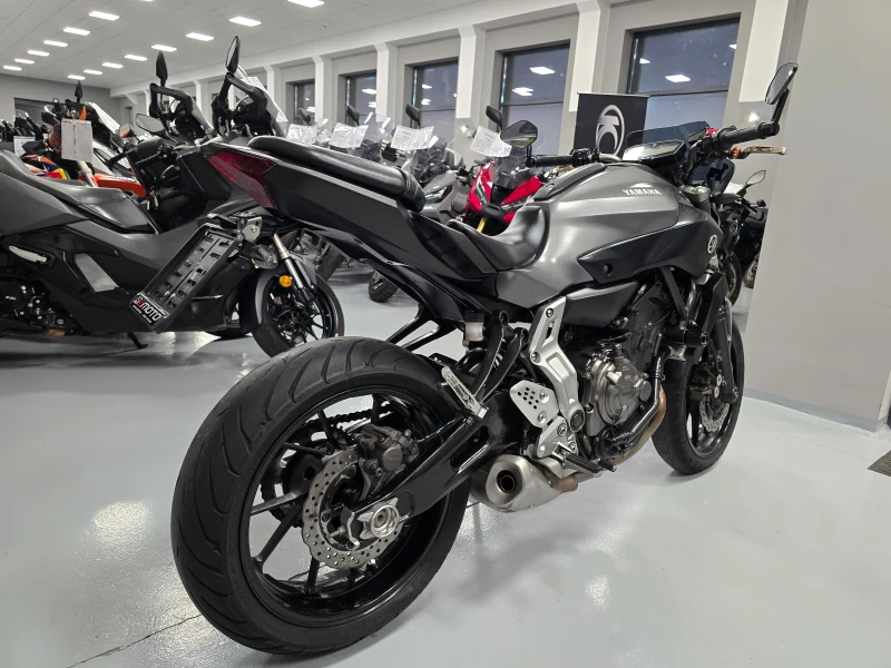 Yamaha Mt-07 700ie, Кат. А2 - 34kw!, снимка 4 - Мотоциклети и мототехника - 52006535