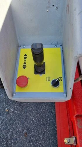 Автовишка Друга марка HUNTER LIFT 1528, снимка 12