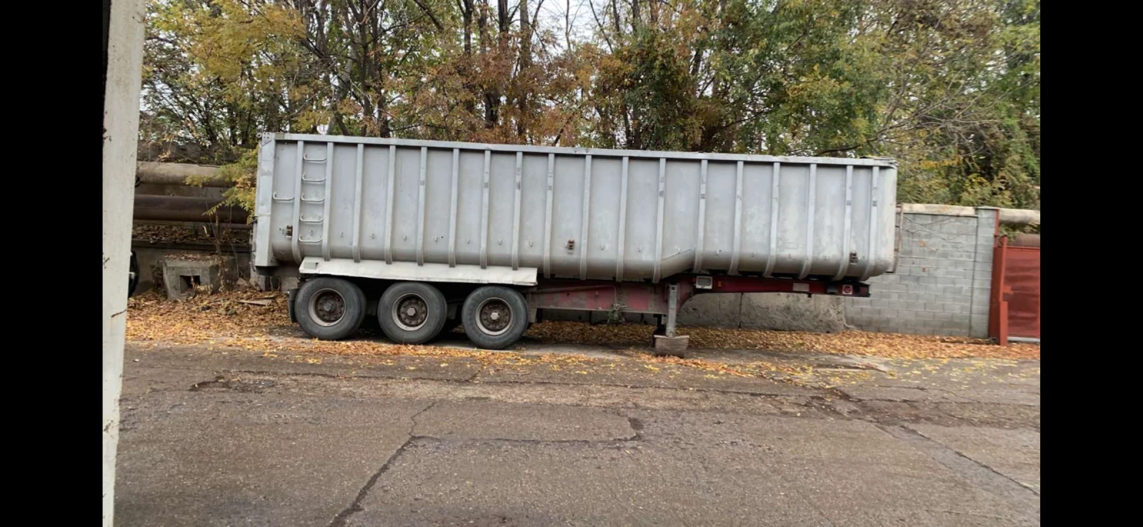 Полуремарке Други Crane fruehauf, снимка 2 - Ремаркета - 56068760