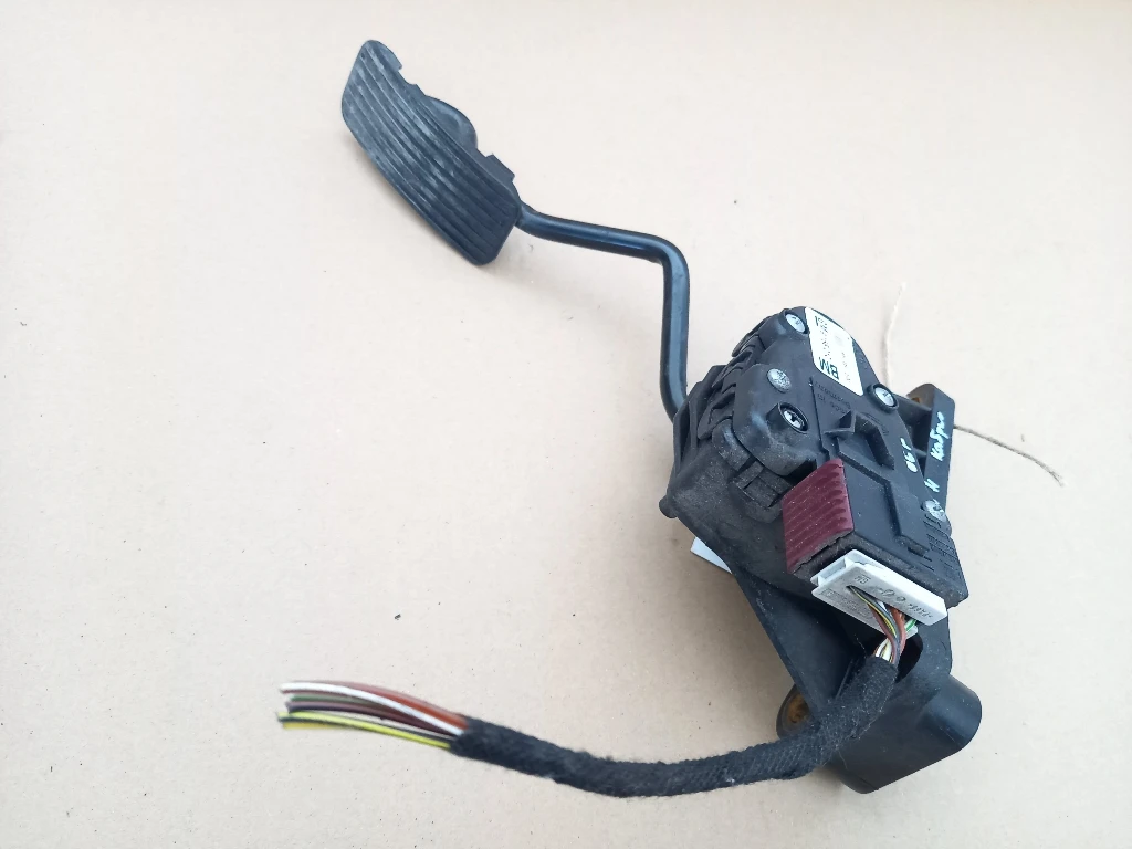 �� ����� ��� ���� ����� � 1.9���� ������  | Mobile.bg � ����������� 1