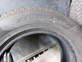 Гуми Зимни 235/65R17, снимка 8