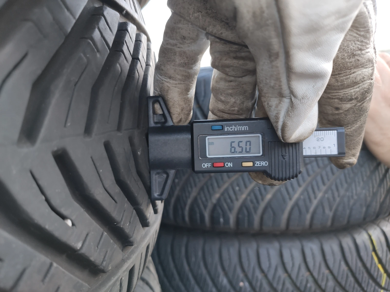  215/55R17 | Mobile.bg   6