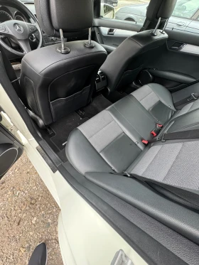 Mercedes-Benz C 250 4MATIK AMG, снимка 16