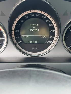 Mercedes-Benz C 250 4MATIK AMG, снимка 9