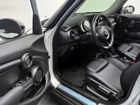 Mini Cooper D 5-Door Mid 3Rd Generation, снимка 11