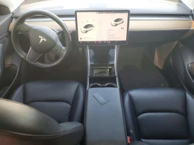 Tesla Model 3 Carfax / Автокредит, снимка 8