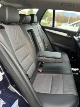Mercedes-Benz C 320 Уникален екземпляр, снимка 9