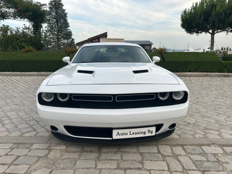 Dodge Challenger SXT, снимка 8 - Автомобили и джипове - 46878807