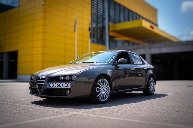 Alfa Romeo 159, снимка 6 - Автомобили и джипове - 47577525