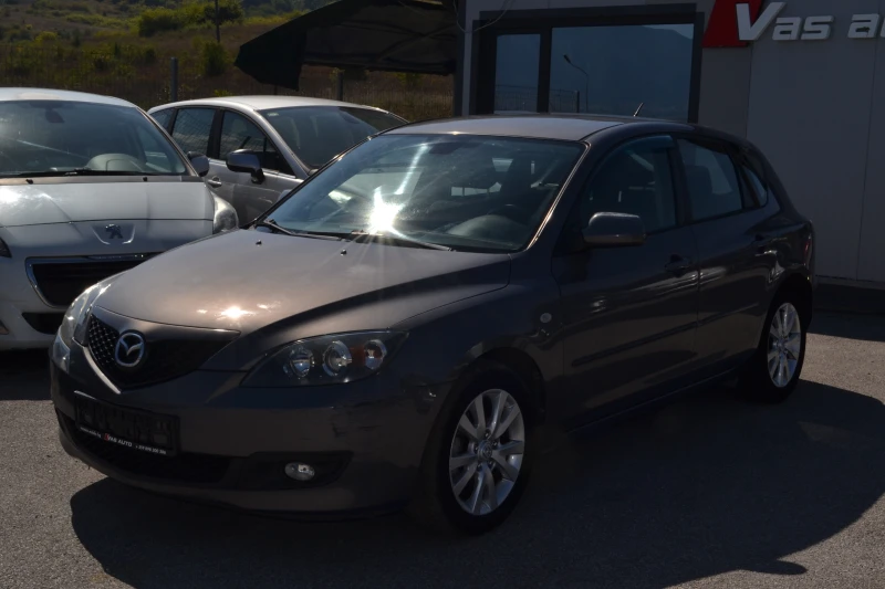 Mazda 3 1.6, снимка 2 - Автомобили и джипове - 47328821