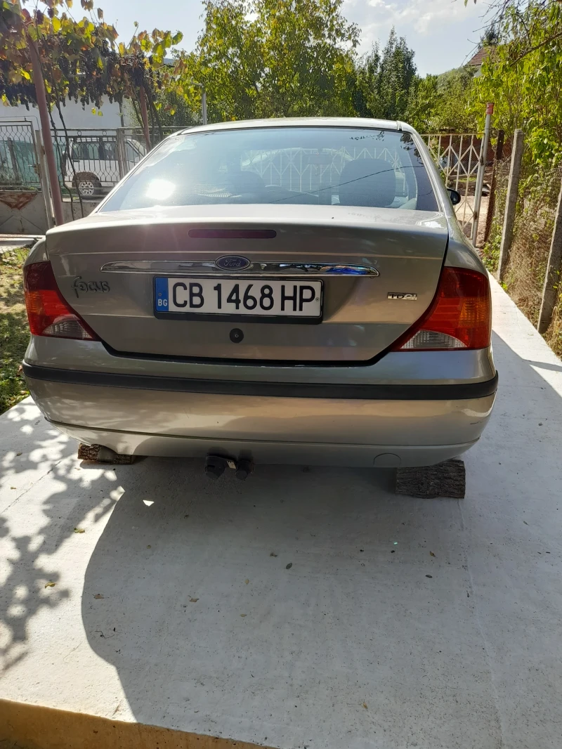 Ford Focus 1.8TDCI, снимка 5 - Автомобили и джипове - 47827400