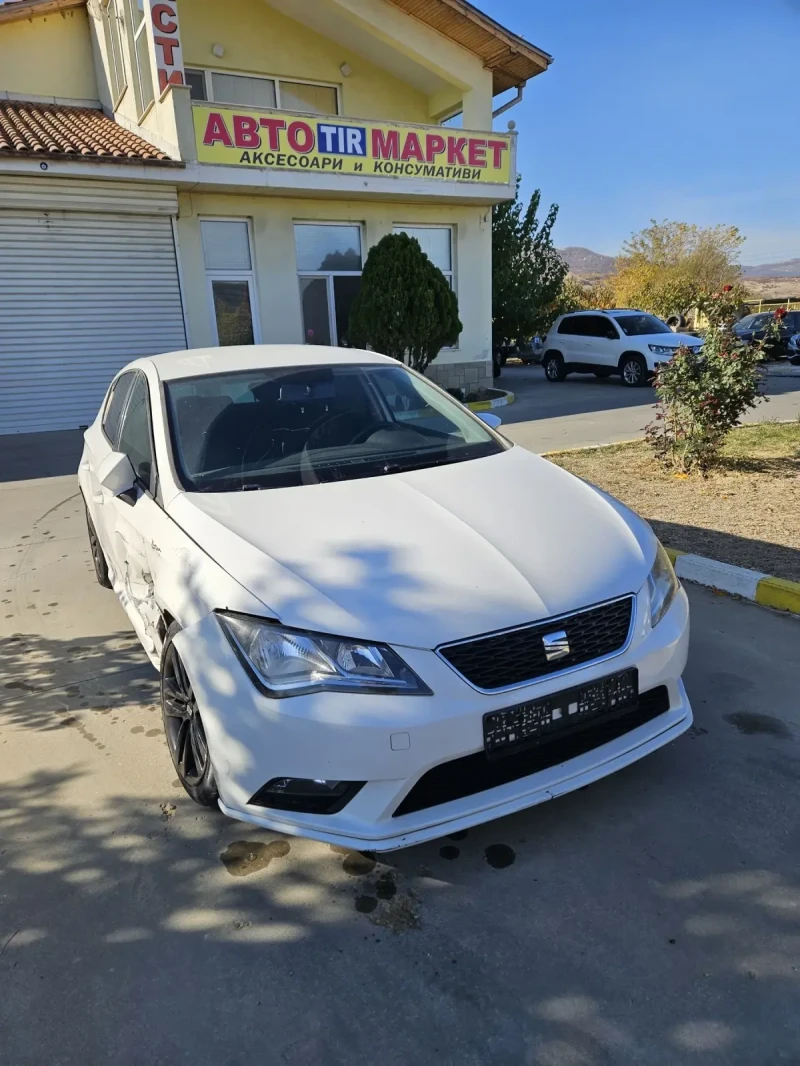 Seat Leon Ударен, снимка 2 - Автомобили и джипове - 47844775