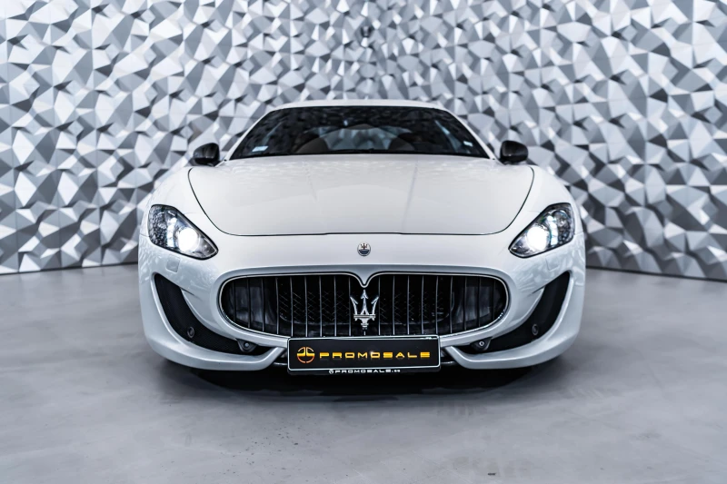 Maserati GranTurismo Sport MC Sport Line* Carbon, снимка 2 - Автомобили и джипове - 48414745