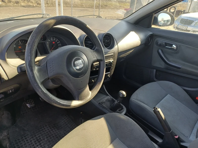 Seat Ibiza 1.4 TDI Климатроник , снимка 6 - Автомобили и джипове - 48563609