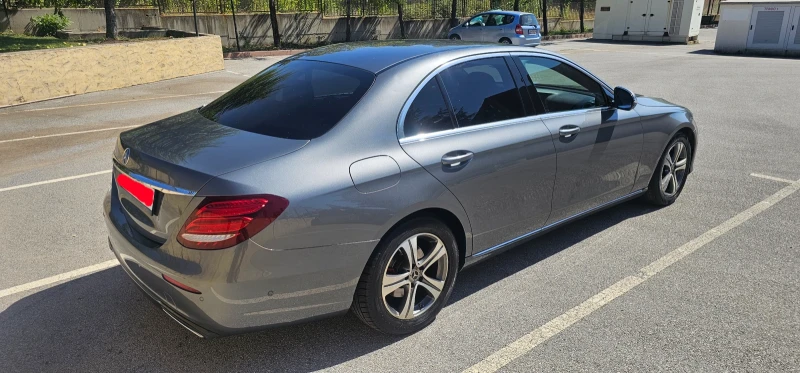 Mercedes-Benz E 220 Widescreen, снимка 6 - Автомобили и джипове - 52683438