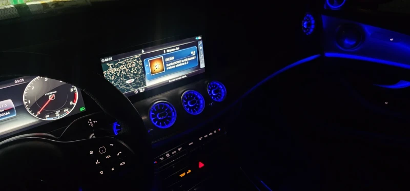 Mercedes-Benz E 220 Widescreen, снимка 16 - Автомобили и джипове - 52683438