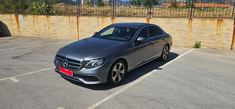 Mercedes-Benz E 220 Widescreen, снимка 2 - Автомобили и джипове - 52683438