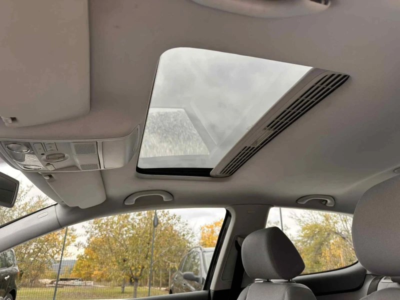 VW Golf, снимка 9 - Автомобили и джипове - 52306121