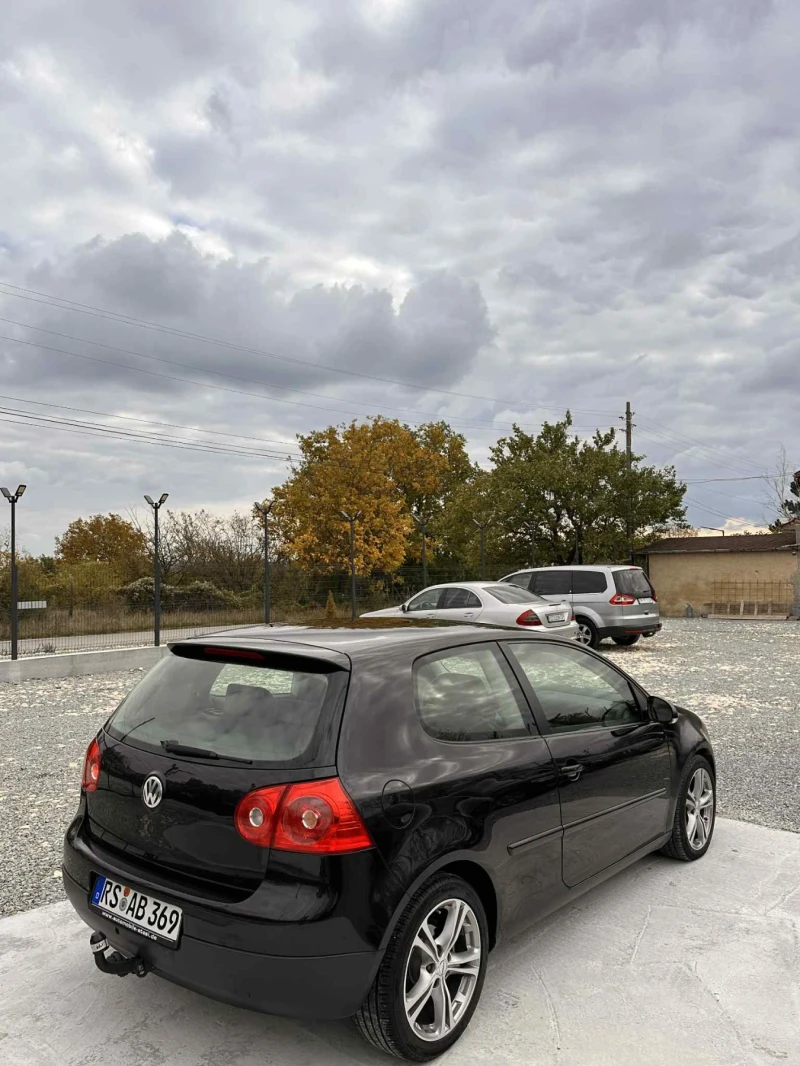 VW Golf, снимка 2 - Автомобили и джипове - 52306121