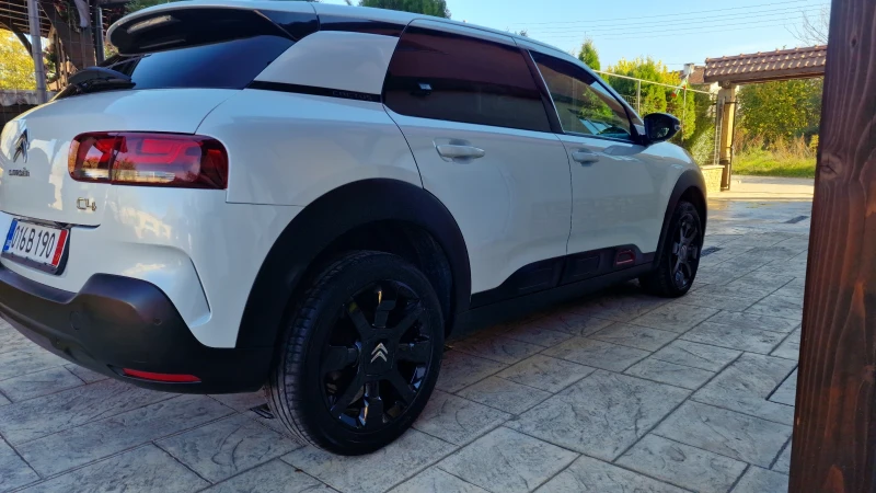 Citroen C4 Cactus 1.2e-THP-Shine-Automatic-, снимка 6 - Автомобили и джипове - 52618639