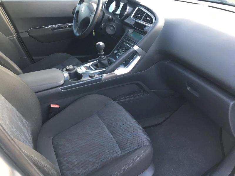 Peugeot 3008, снимка 12 - Автомобили и джипове - 52620671