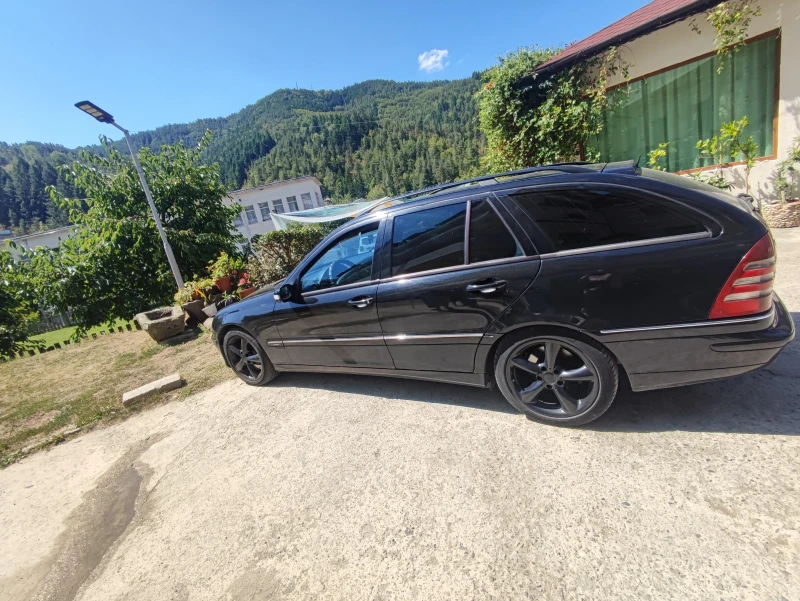 Mercedes-Benz C 270 Авангард , снимка 16 - Автомобили и джипове - 52874821