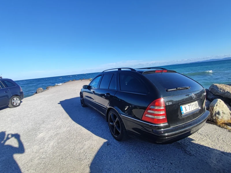 Mercedes-Benz C 270 Авангард , снимка 15 - Автомобили и джипове - 52874821