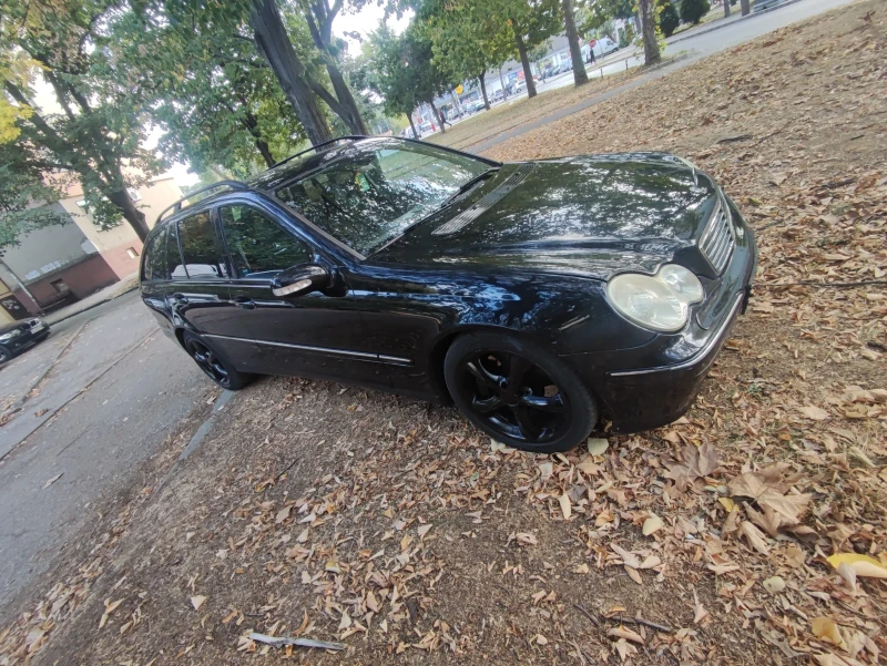 Mercedes-Benz C 270 Авангард , снимка 2 - Автомобили и джипове - 52874821