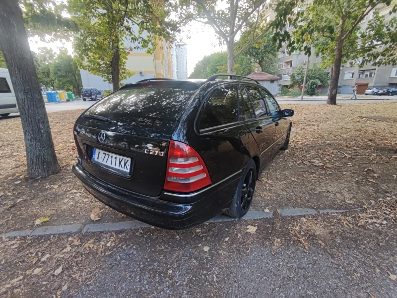 Mercedes-Benz C 270 Авангард , снимка 4 - Автомобили и джипове - 52874821