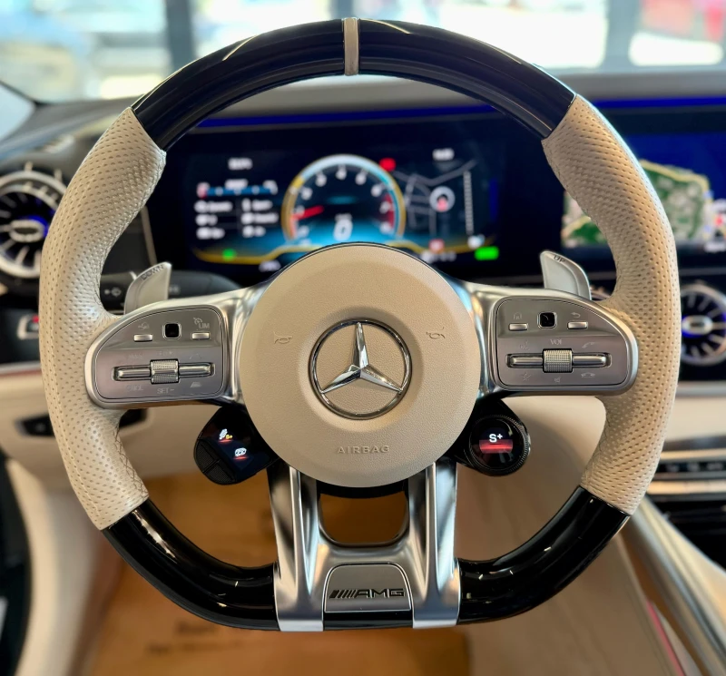 Mercedes-Benz GT 53 AMG 4Matic * Лизинг* Обдуx* Burm* Пано* KeyLes, снимка 12 - Автомобили и джипове - 53178556