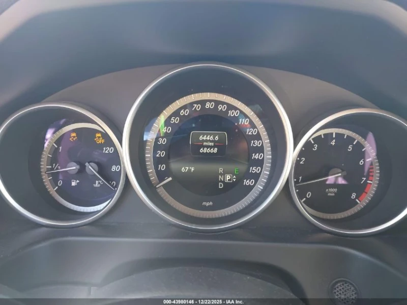 Mercedes-Benz E 350 3.5l 4Matic, снимка 7 - Автомобили и джипове - 53215441