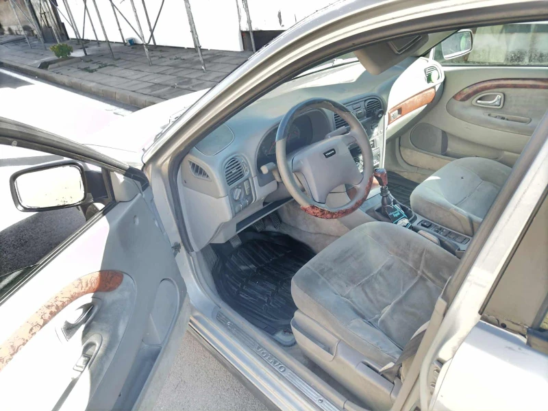 Volvo S40, снимка 9 - Автомобили и джипове - 53306532