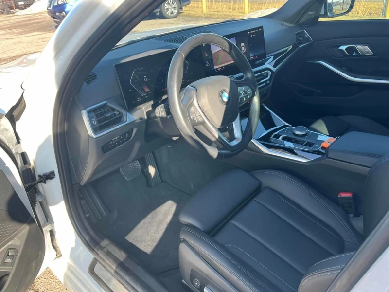 BMW 330 * xDrive * CARFAX * КАМЕРА * ПОДГРЕВ * ПАМЕТ, снимка 5 - Автомобили и джипове - 53447826